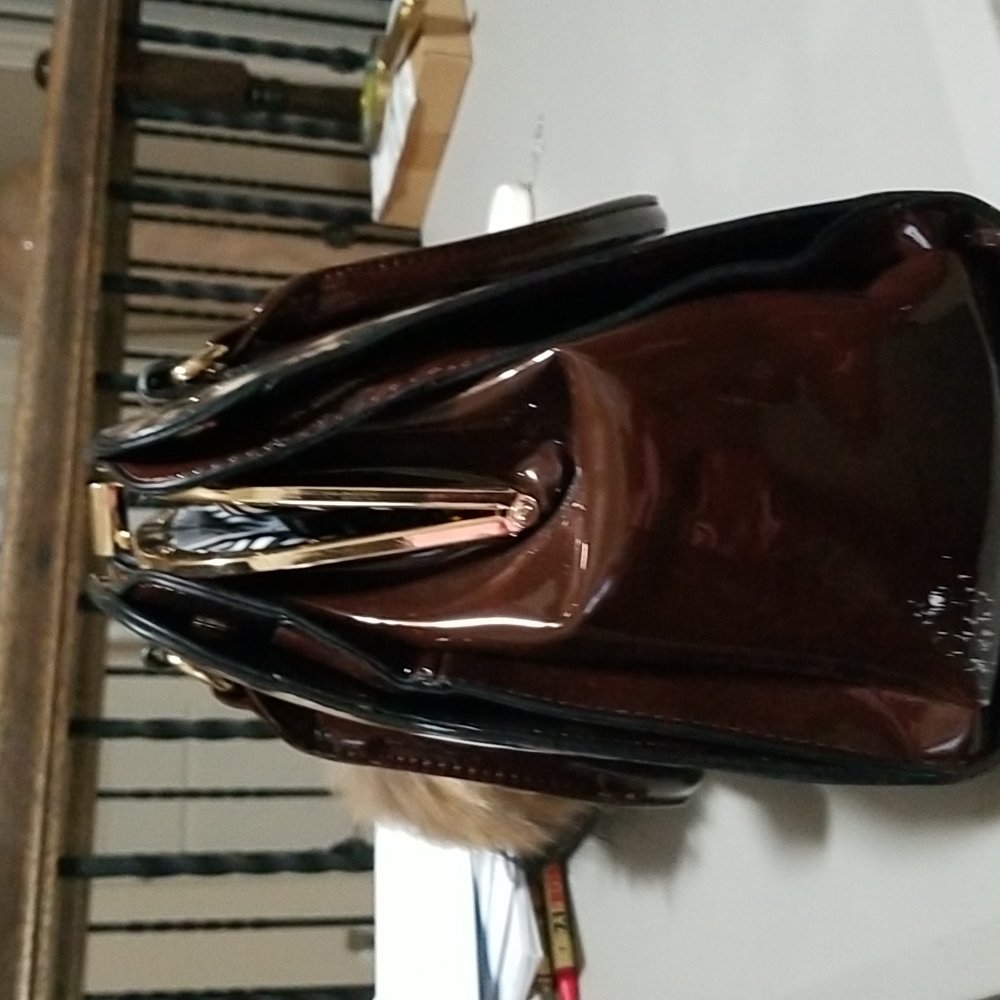 Cute fun Leopard print patent bag - Picture 5 of 8